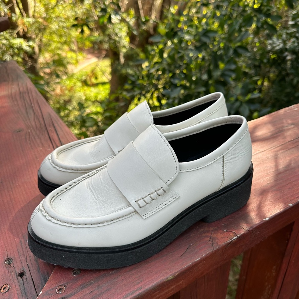 Koio Bari Loafers WHITE. Size 39. Spring Ready!